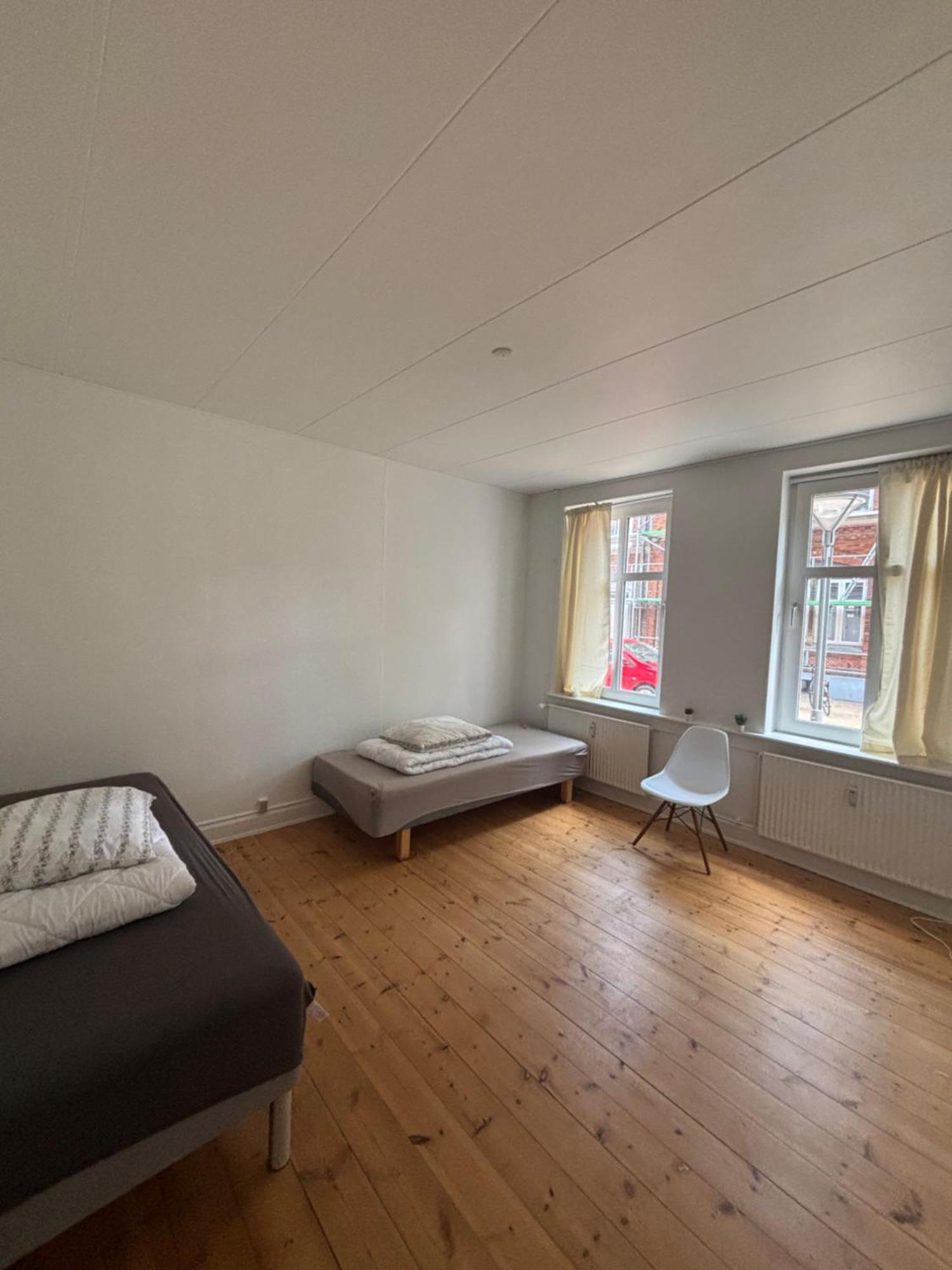 Gron Odense Central ภายนอก รูปภาพ